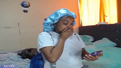 karen online show from March 10, 7:07 pm