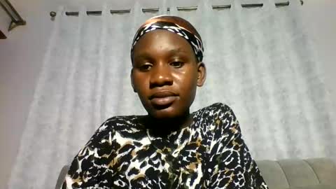 Latina online show from April 10, 4:55 pm