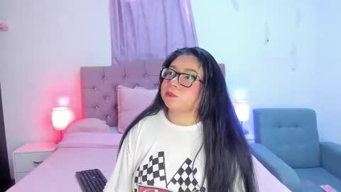 Martina online show from January 8, 3:29 pm