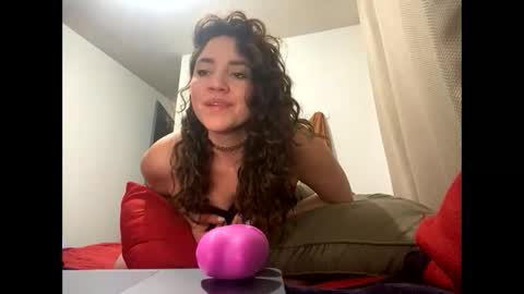 latinamystique online show from March 19, 7:47 am