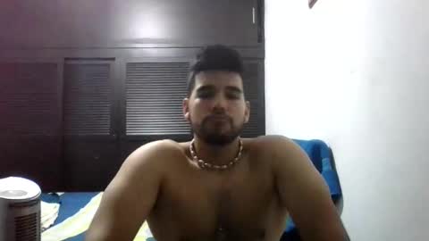 latinbeardcali online show from April 2, 11:33 pm