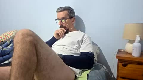 latinheat95 online show from July 7, 9:52 pm