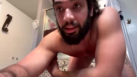 latinlover199518 online show from October 30, 10:10 pm