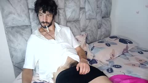latinlustandfrenchkiss online show from May 27, 10:40 pm