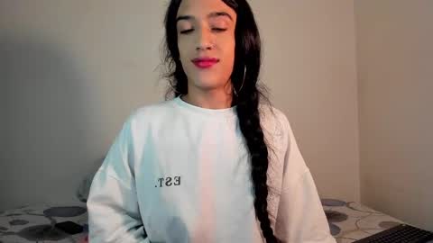 latinsecretfantasy online show from March 6, 11:25 am