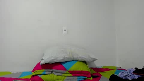 latinsecretfantasy online show from February 3, 12:57 pm