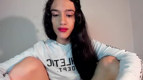 latinsecretfantasy online show from February 24, 11:54 am