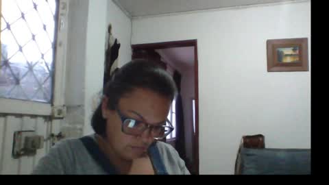 Laura online show from June 2, 10:56 pm