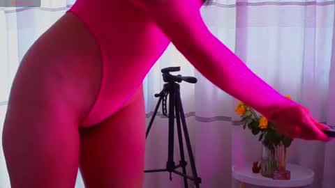 NatalieDelight online show from July 2, 12:10 pm