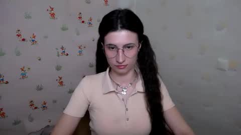 Laura online show from March 6, 9:41 am