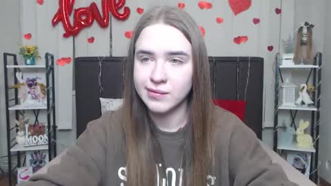 LauraHlot online show from January 16, 7:01 pm