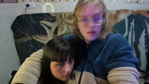 Laures666 online show from May 2, 12:44 pm