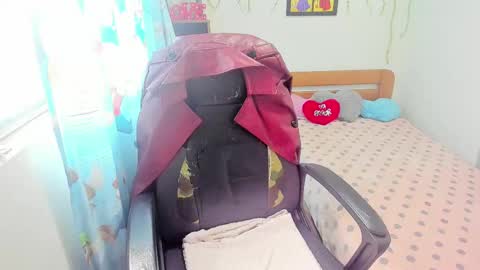 Snapshot of lauren_ashlee chatting on September 30, 2:16 pm Lauren Independent model online show from September 30, 2:16 pm