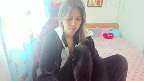 Snapshot of lauren_ashlee chatting on September 20, 1:36 pm Lauren Independent model online show from September 20, 1:36 pm