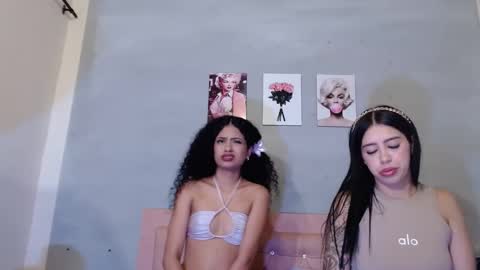 Sara online show from October 8, 3:07 pm