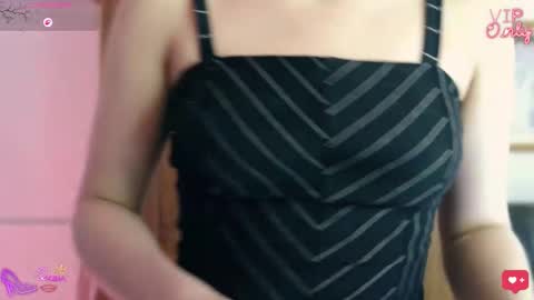 Lauren online show from March 21, 12:54 pm