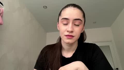 laurenadupuy online show from June 25, 2:44 pm