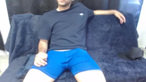 Lauren online show from April 5, 6:27 pm