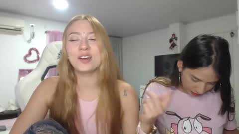 Lauren online show from January 7, 11:54 pm