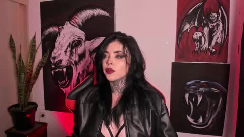  LAUREN INDEPENDENT MODEL HELP ME REACH 100 LIKES PLS  online show from January 15, 1:47 am