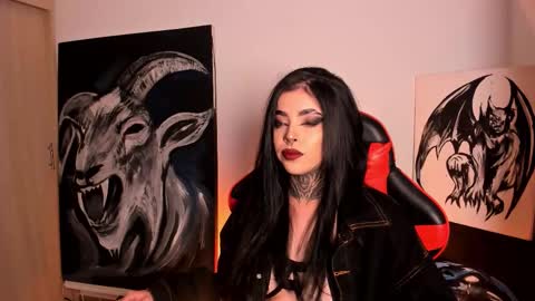  LAUREN INDEPENDENT MODEL HELP ME REACH 100 LIKES PLS  online show from October 28, 2:01 am