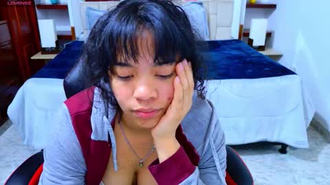 laurent online show from November 21, 3:48 am