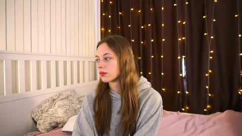 Kate online show from May 7, 8:43 am