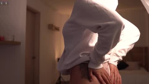 laurita_4 online show from January 8, 2:06 am