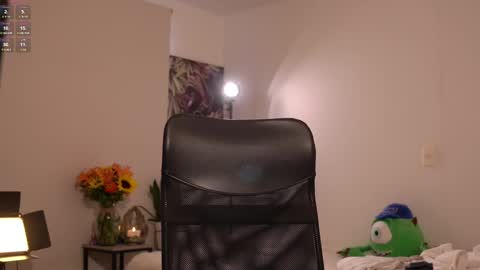 laurita_4 online show from February 11, 4:02 pm