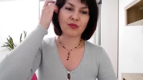 Diana  online show from November 4, 6:31 pm