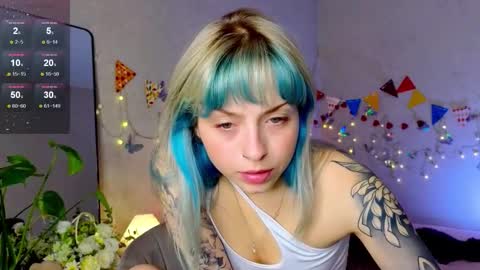 Snapshot of lavenly chatting on September 23, 12:32 pm Melissa online show from September 23, 12:32 pm