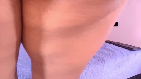 Lay Madison  online show from January 15, 7:55 pm