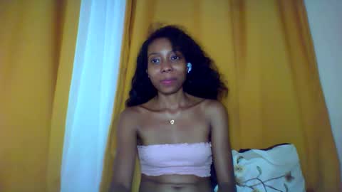 layannek online show from January 6, 5:50 pm