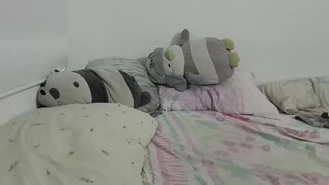 Layla online show from February 28, 1:31 am