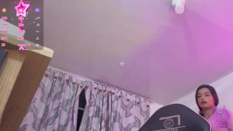 laylafoxy_tay online show from February 12, 3:21 am