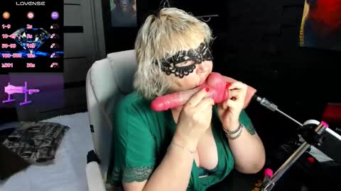 laylalaylamilf online show from October 28, 3:18 am