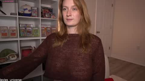 Layla Universe online show from April 21, 3:13 am