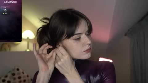 Pansy online show from November 23, 5:44 pm