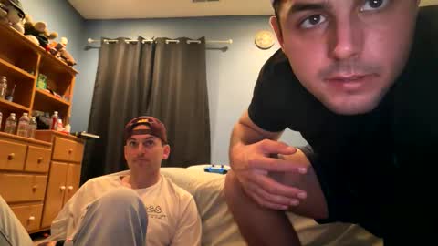 leaderzac online show from March 31, 2:12 am