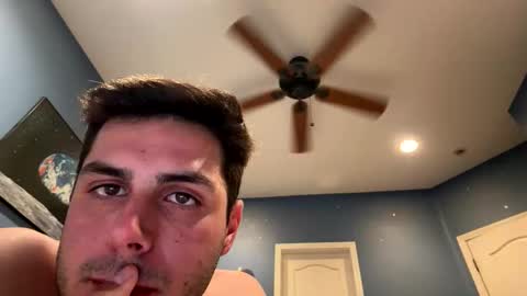 leaderzac online show from April 1, 1:34 pm