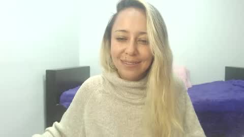 leah_susman online show from September 26, 2:08 am