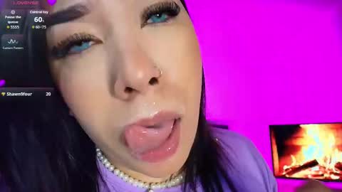 leah online show from October 21, 5:34 am