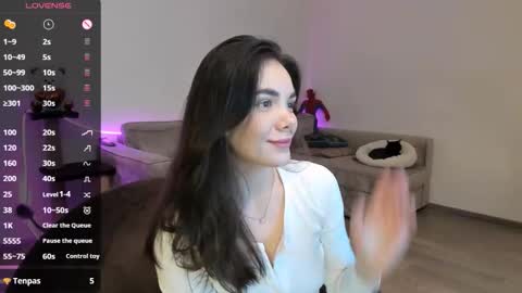 Leana online show from October 9, 4:34 pm