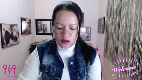 Leandra online show from October 3, 2:47 pm