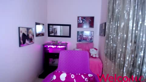 Leandra online show from March 6, 6:26 pm