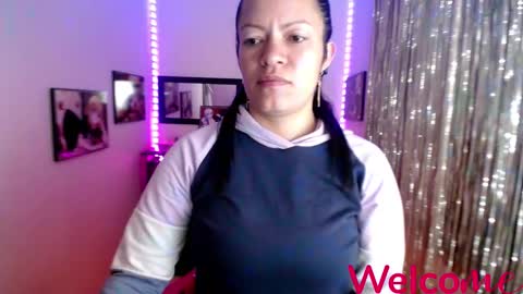 Leandra online show from March 10, 12:49 pm