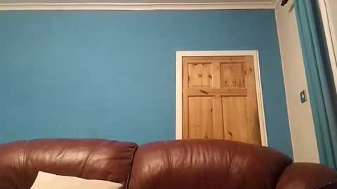 leatherpants68 online show from April 5, 7:11 pm