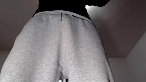 leccameloadesso2 online show from October 31, 11:16 pm