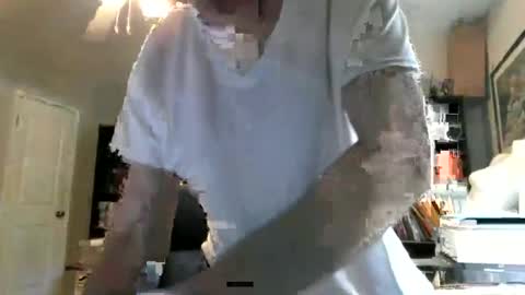 Snapshot of lee666wilson chatting on September 29, 2:38 pm Lee Wilson online show from September 29, 2:38 pm