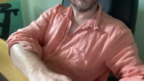 lee_8891 online show from July 31, 11:55 am